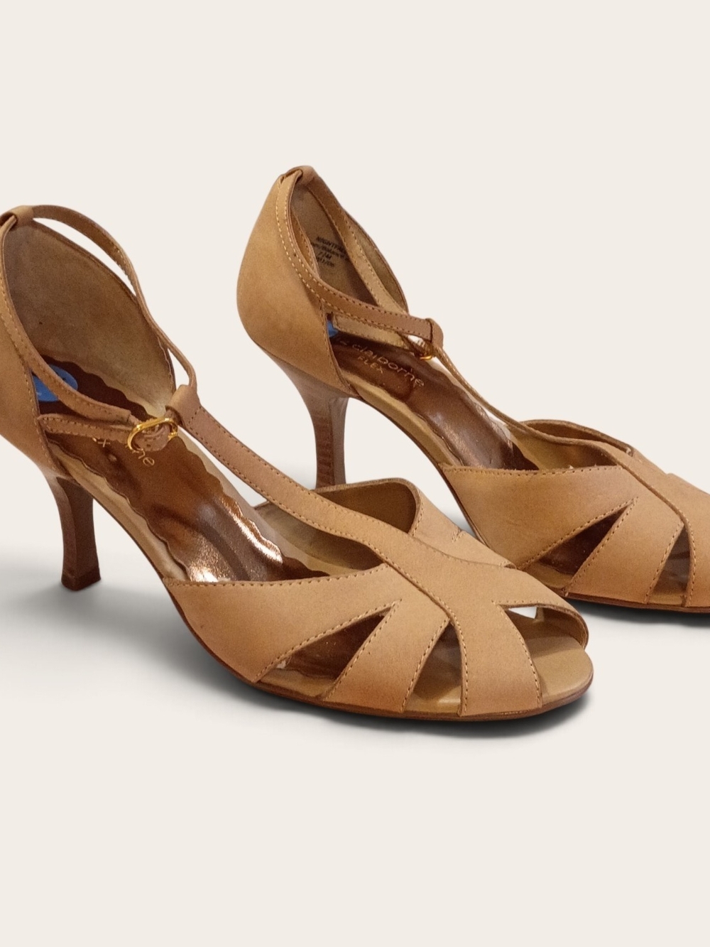Liz Claiborne Tan Suede T-Strap Peep Toe Heels